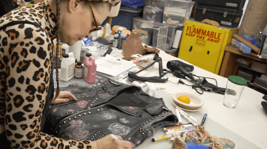 Working in the Theatre: Odd Jobs 3